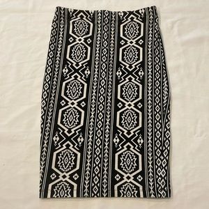Forever 21 Tribal Print Skirt Size Small